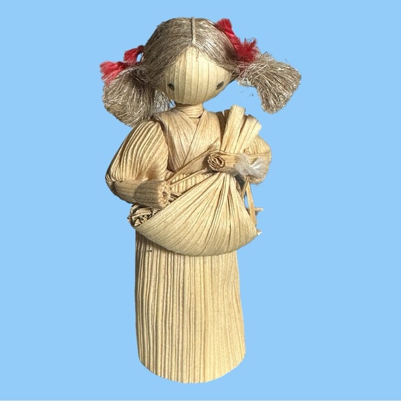 VINTAGE HANDMADE CORNHUSK MOM & HER PRETTY GIRLS - Picture 10 of 15